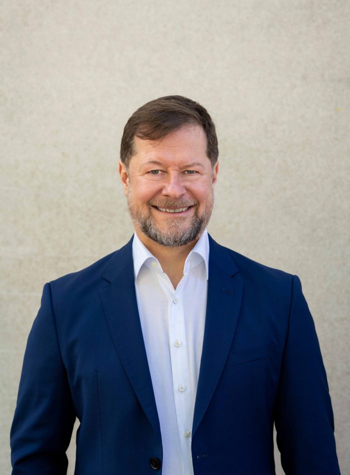 hoellmueller_consulting_portrait3